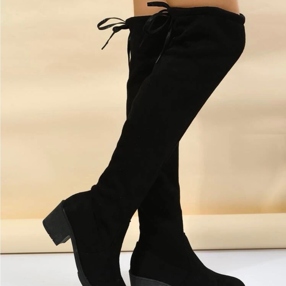 Cute boots - Picture 4 of 5